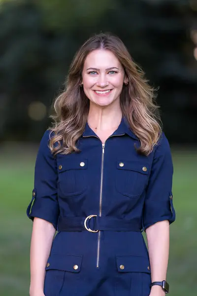 Dr. Elizabeth Yakaboski